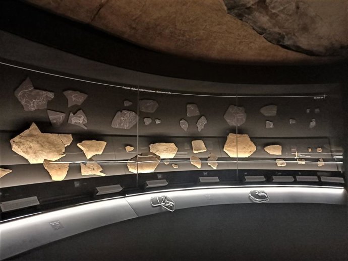 El Museu de Prehistria de Valncia presenta la renovación de su exposición permanente de sociedades cazadoras y recolectoras