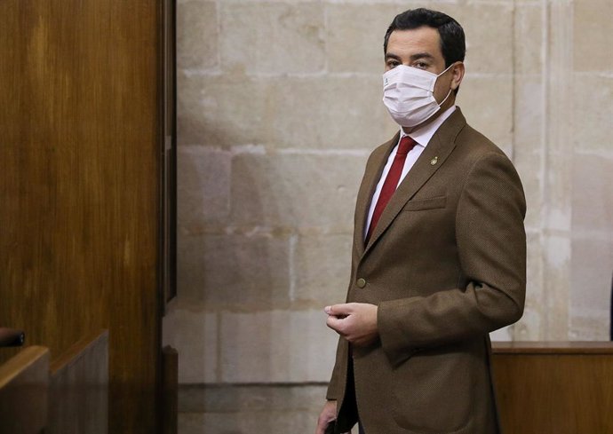 Juanma Moreno este miércoles en el Parlamento.