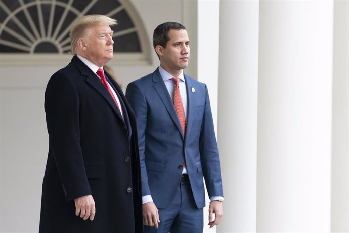 El presidente de Estados Unidos, Donald Trump, y el dirigente opositor venezolano, Juan Guaidó.