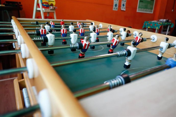 Un futbolín en un centro de ocio