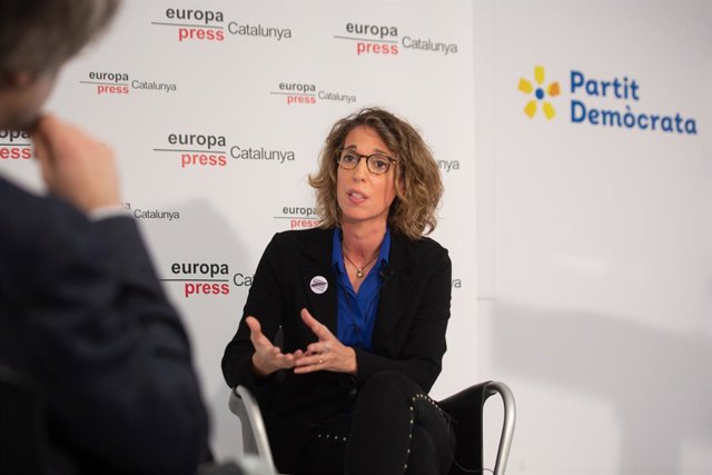 L'exconsellera i candidata del PDeCAT a les eleccions catalanes, Àngels Chacón intervé en una trobada Digital d'Europa Press. Barcelona (Espanya), 17 de desembre del 2020. 