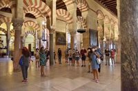 La Mezquita-Catedral de Córdoba reabrirá este viernes para las visitas turísticas