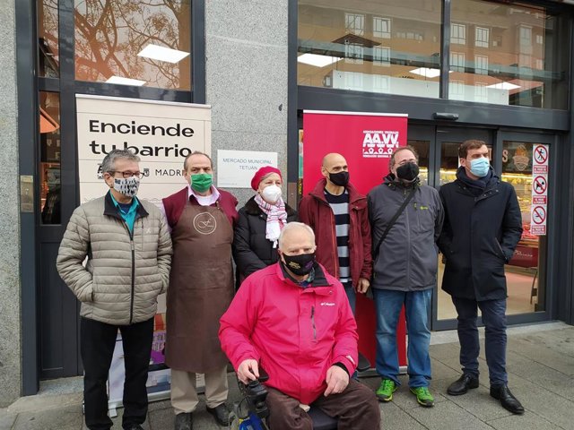 Presentación de la campaña 'Enciende tu barrio' de la FRAVM.