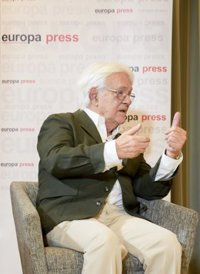 Experto del Comité canario tilda de "disparate" igualar las restricciones al cigarrillo y sus alternativas