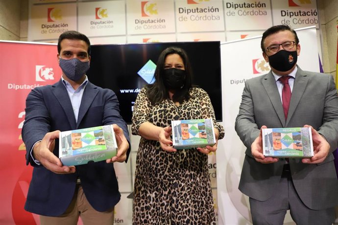 La presidenta de Iprodeco, Dolores Amo, presenta los bonos regalo de experiencias para recuperar el turismo en la Subbética.