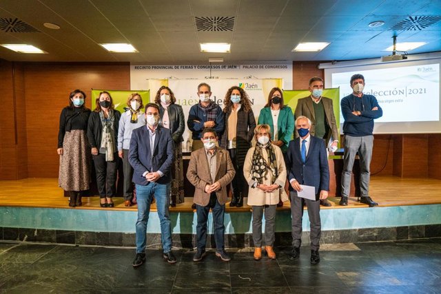 Presentación de los aceites de oliva virgen extra Jaén Selección 2021.