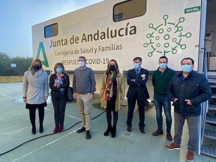 Isabel Paredes en el cribado de San Martín del Tesorillo