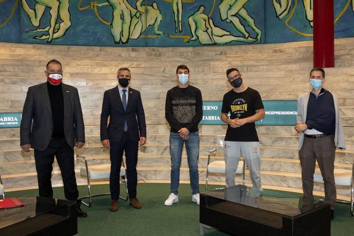 Zuloaga presenta la velada de boxeo