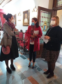 La delegada de Igualdad, Políticas Sociales y Conciliación en Huelva, Estela Villalba.