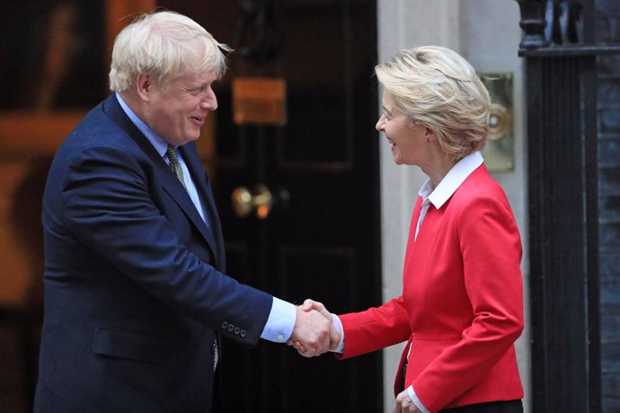 El primer ministro de Reino Unido, Boris Johnson, y la presidenta de la Comisión Europea, Ursula von der Leyen