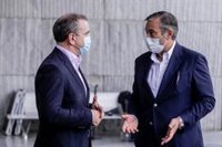 López pide a Franco los protocolos con los que se han trasladado a inmigrantes de Canarias a Madrid y saber dónde están