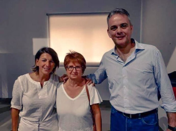 La nueva portavoz de Podem Valncia, Chelo Poveda (en el centro)