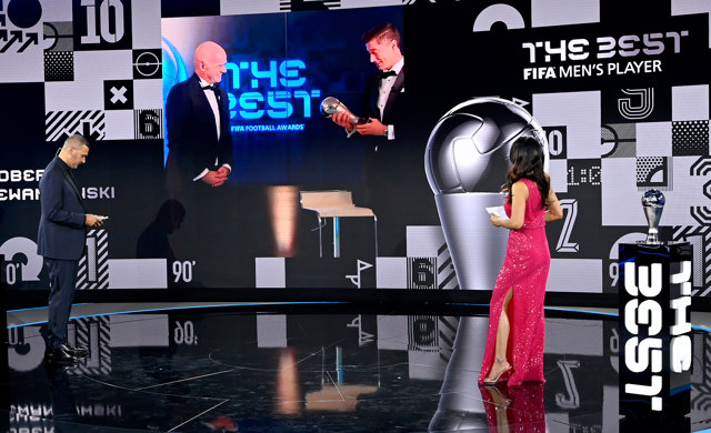 Robert Lewandowski gana su primer 'The Best'