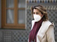 Susana Díaz lamenta la "tomadura de pelo" de Moreno al transporte escolar y turístico y reclama "ayudas directas"