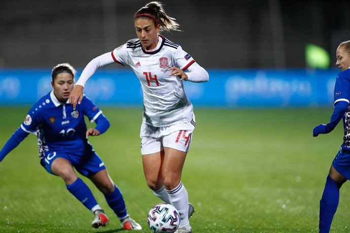 Alexia Putellas durante el partido de la selección española y Moldavia de la fase de clasificación para la EURO 2022