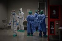 Andalucía suma un paciente más en UCI hasta 362 tras 20 días con bajada y disminuye en 36 los hospitalizados hasta 1.217