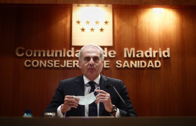 El consejero de Sanidad de la Comunidad de Madrid, Enrique Ruiz Escudero 