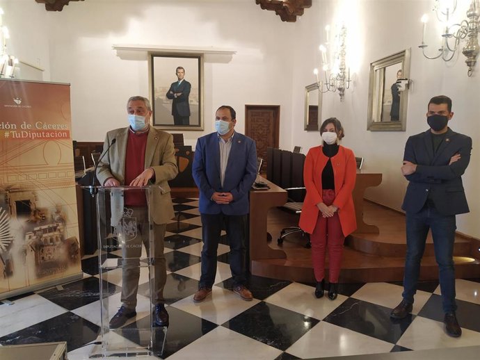 El presidente en funciones de la Diputación de Cáceres hace balance de la gestión de 2020