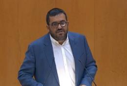 El senador Vicen Vidal durante su intervención en el Senado. Archivo.