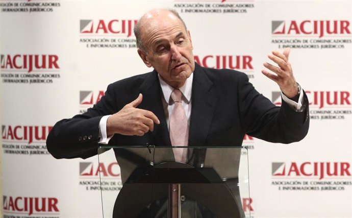 El tribunal de 'Ausbanc' escuchará el viernes al abogado de la infanta Cristina por el papel de Bernad y Pineda en Nóos