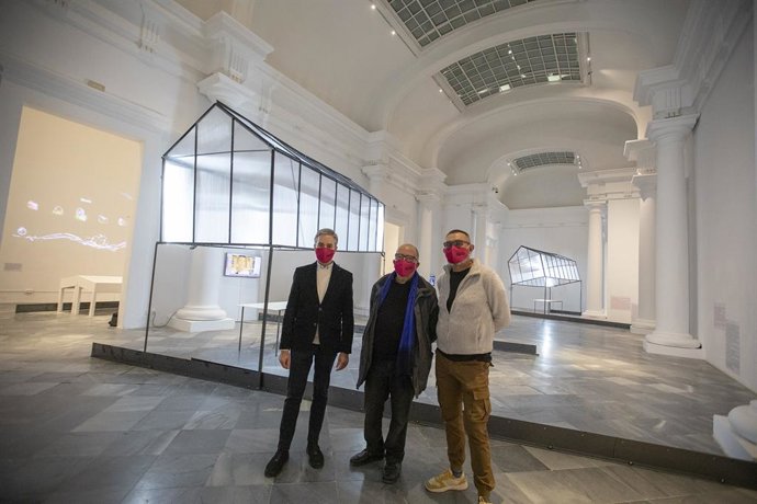 El Centre del Carme Cultura Contempornia (CCCC) inaugura la exposición 'De Reüll: 1990-2020', dedicada a este colectivo artístico de la Marina (Alicante), con más de 30 años de trayectoria.