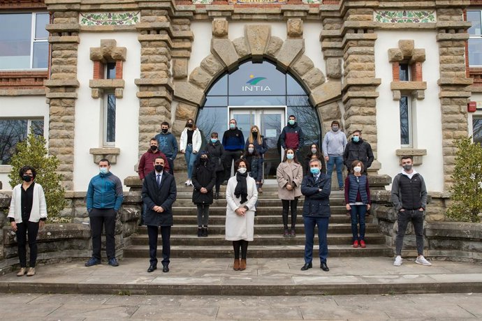 Participantes en el curso de incorporación al sector ganadero, esta mañana en Villava