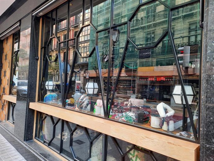 Escaparate de un comercio de Bilbao