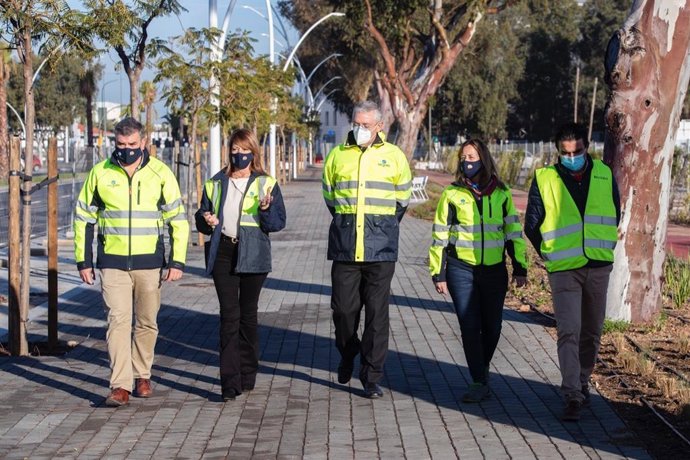 Obras en la avenida Francisco Montenegro