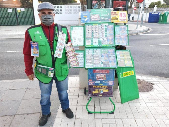 Federico Medina, vendedor de la ONCE