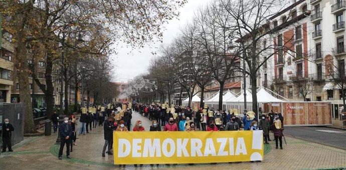 Concentración en Pamplona en contra de la repetición del 'caso Bateragune'