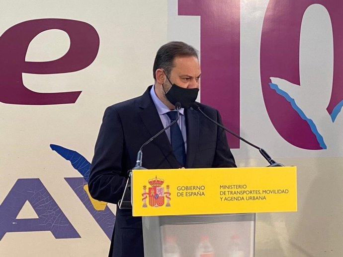 El ministro de Transportes, Movilidad y Agenda Urbana, José Luis Ábalos