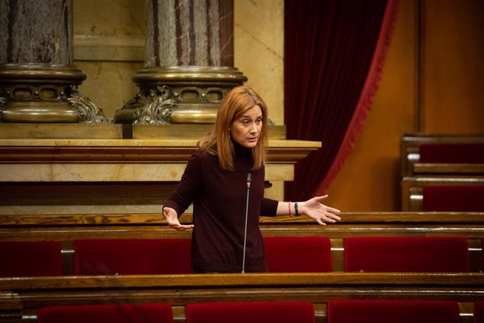 La presidenta d'En Comú Podem (CatECP) en el Parlament de Catalunya, Jéssica Albiach intervé durant una sessió plenria al Parlament de Catalunya, Barcelona, Catalunya, 16 de desembre del 2020.