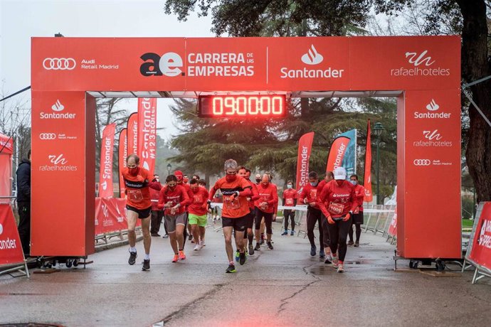 Abel Antón y Martín Fiz lideran el equipo Santander en la Santander Carrera de las Empresas de Madrid