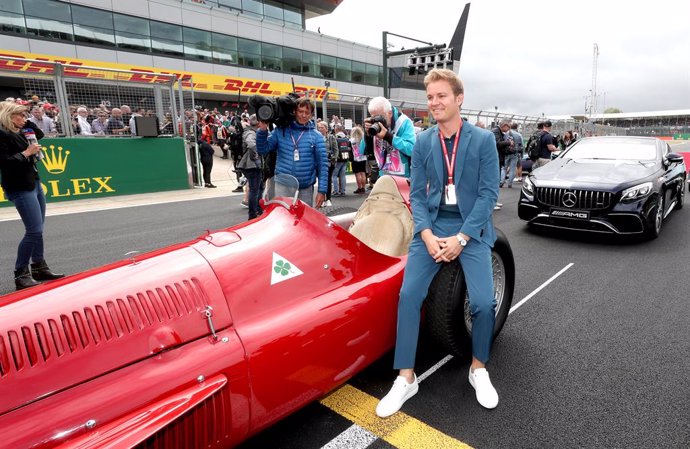 14 July 2019, England, Silverstone: Retired German-Finnish Formula One driver Nico Rosberg arrives to attend the 2019 Grand Prix of Britain Formula One race at Silverstone Circuit. Photo: David Davies/PA Wire/dpa