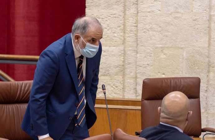 Macario Valpuesta, toma posesión del acta de diputado por el grupo Vox en el Parlamento andaluz. Sevilla a 9 de septiembre del 2020
