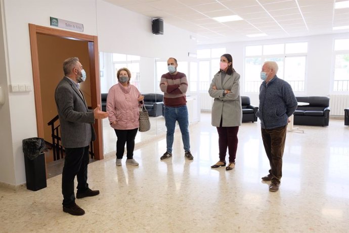 Igualdad destina casi dos millones de euros a las residencias y centros de día de Málaga para afrontar los gastos derivados del Covid