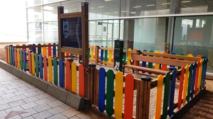 Zona recreativa para mascotas en el aeropuerto de Gran Canaria