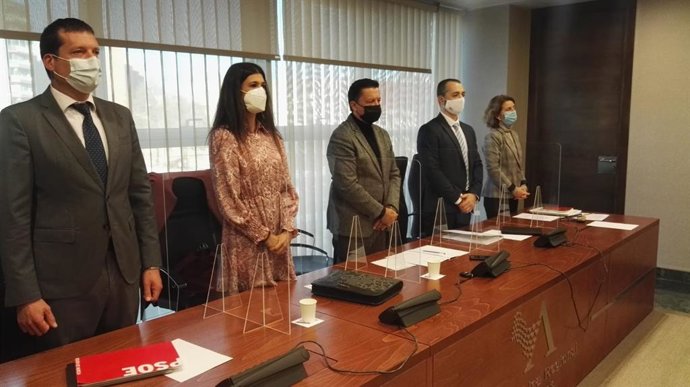 Reunión de la Comisión especial de Estudio de las medidas necesarias para garantizar la recuperación del Mar Menor. Comparece Miriam Pérez Albaladejo, directora general del Mar Menor