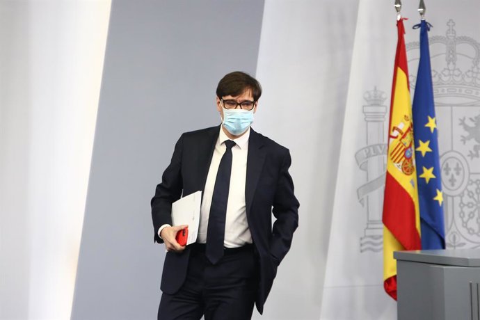 El Gobierno defiende que sigan siendo las CCAA las que decidan las medidas en Navidad y niega que se quite de en medio