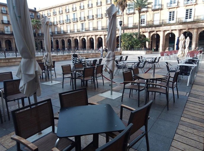 Terrazas en la Plaza Nueva de Bilbao