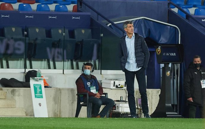 Imanol Alguacil, entrenador de la Real Sociedad