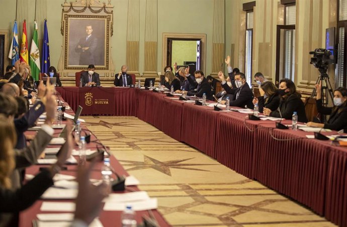 Pleno de diciembre en el Ayuntamiento de Huelva.