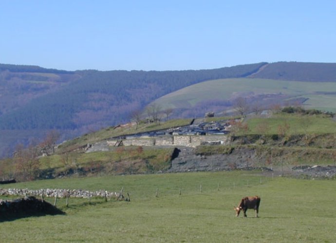 Castro Chao Samartín