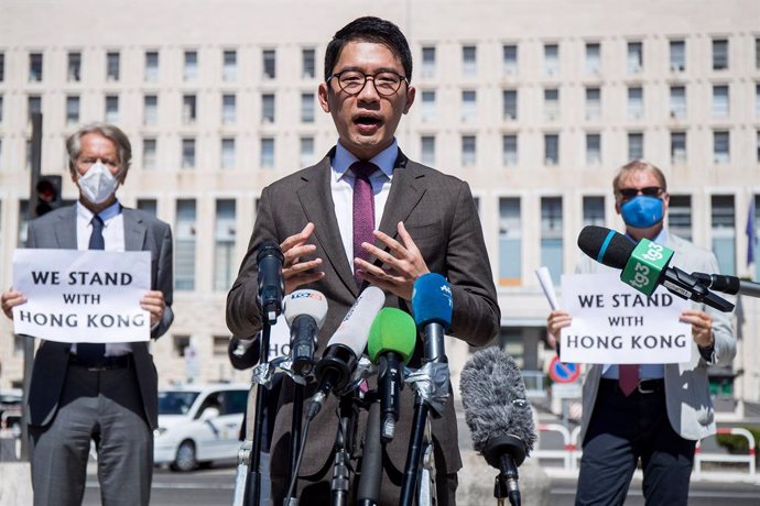 25 August 2020, Italy, Rome: Hong Kong democracy activist Nathan Law speaks during a press conference in front of the Italian Foreign ministry as he visits Rome. Photo: Roberto Monaldo.Lapre/LaPresse via ZUMA Press/dpa