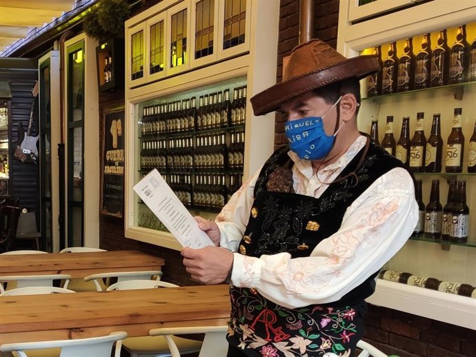 Cvirus.- El Ayuntamiento de Salamanca cerrará al público el entorno de la Catedral durante la subida de 'El Mariquelo'