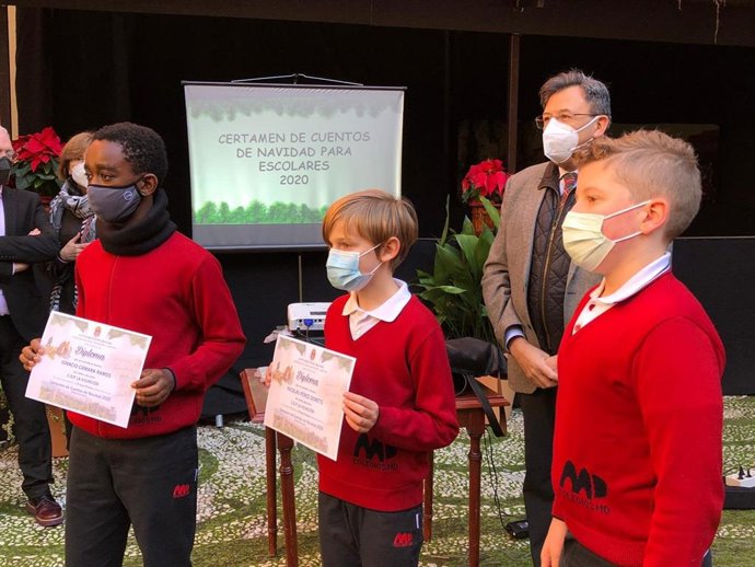 Certamen municipal de cuentos de Navidad