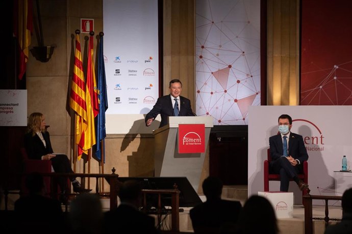 El presidente de Agbar y vicepresidente ejecutivo de Suez, Ángel Simón, este lunes en la sede de Foment del Treball