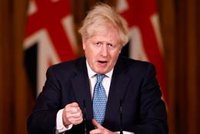 Boris Johnson manda un mensaje de tranquilidad pese a la suspensión del envío de mercancías desde Francia