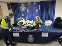 Nueve detenidos, uno menor, en el barrio sevillano de Su Eminencia por una paliza, un tiroteo y tráfico de drogas