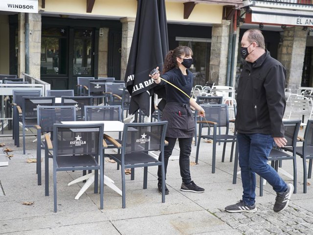 Terrassa d'un bar a Pamplona, Navarra (Espanya), 26 de novembre del 2020. 